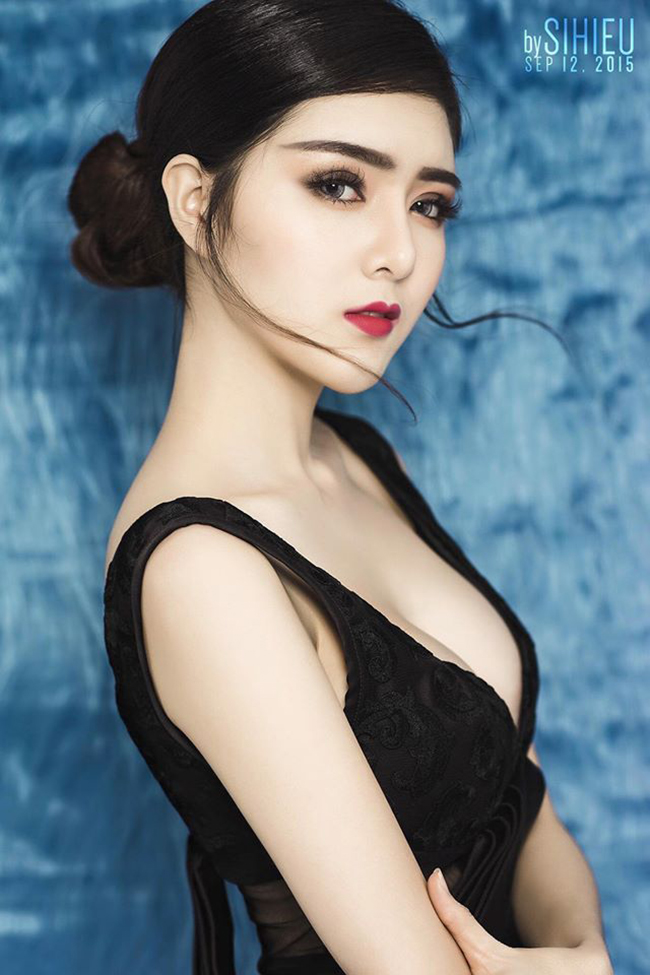Vốn sở hữu vòng một phẳng, Lilly Luta đã nhờ tới dao kéo để nâng ngực nhằm thay đổi sang hình ảnh sexy và trưởng thành hơn.