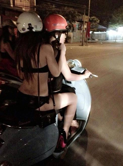 "Phát hoảng" với trang phục táo bạo của thiếu nữ trên phố - 10