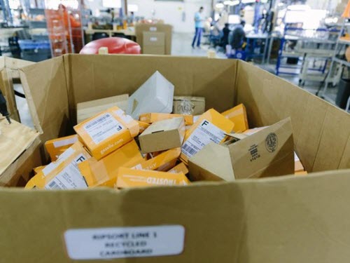 Người Mỹ mua điện thoại cũ như thế nào? - 2