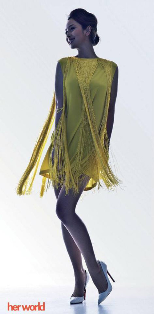 Facebook sao 12/11: MC Kỳ Duyên nắm tay bạn trai giữa tâm bão - 7