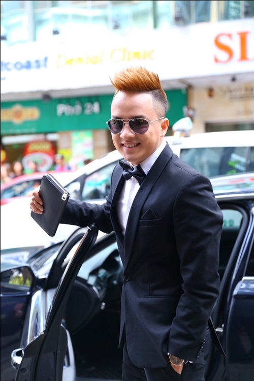 Hương Tràm, Bích Hữu xinh đẹp bên Cao Thái Sơn - 2