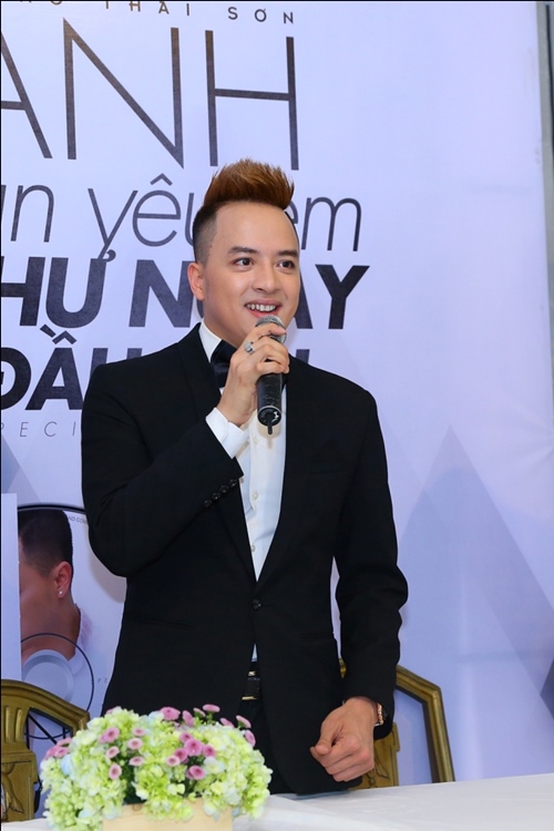 Hương Tràm, Bích Hữu xinh đẹp bên Cao Thái Sơn - 9