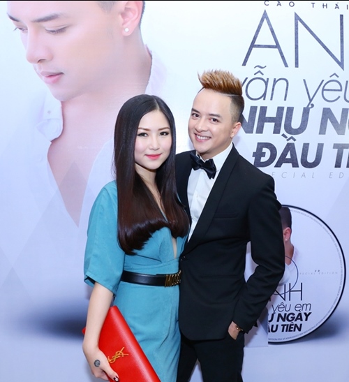 Hương Tràm, Bích Hữu xinh đẹp bên Cao Thái Sơn - 4