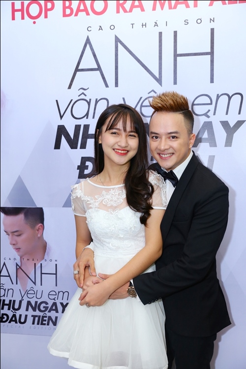 Hương Tràm, Bích Hữu xinh đẹp bên Cao Thái Sơn - 8