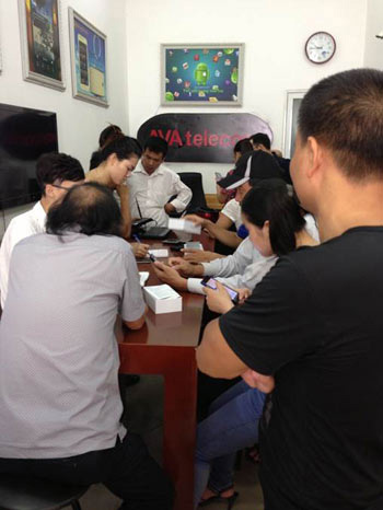 Avatelecom “nổi đình đám” vì giảm giá tới 70% loạt “dế” khủng - 1