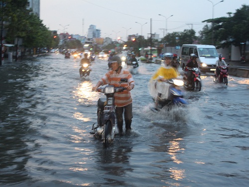Mọi người phải đóng quỹ phòng - chống thiên tai - 1