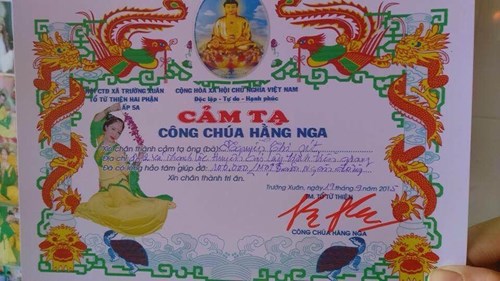 Sự thật &#34;Hằng Nga&#34; giáng thế chữa bá bệnh bằng... nhạc sàn - 3