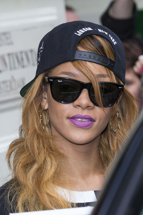 Tuyển tập màu son đẹp và "độc" của Rihanna - 8