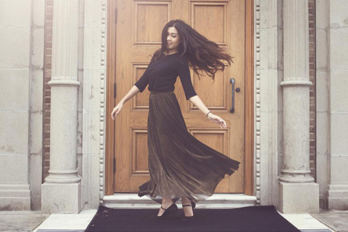 Nữ sinh Y khoa xinh đẹp, cao gần 1,8m - 2