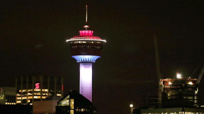 Thế giới rực sáng màu cờ Pháp sau khủng bố đẫm máu - 4