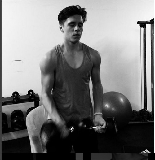 SAO 360 độ 14/11: Em gái SAO Liga thoát chết vụ khủng bố - 3