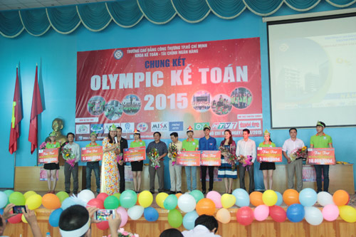 Chung kết cuộc thi Olympic Kế toán 2015 trường CĐ Công Thương TP.HCM - 1