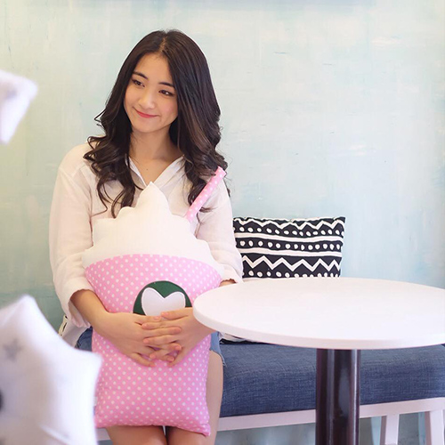 Facebook sao 16/11: Hà Hồ khoe "người đàn ông duy nhất" - 4