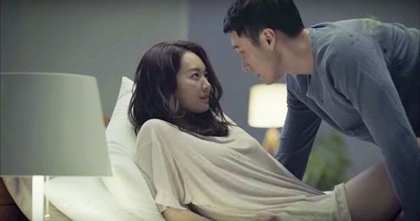 U40 So Ji Sub khoe thân hình vạm vỡ trong bồn tắm - 3