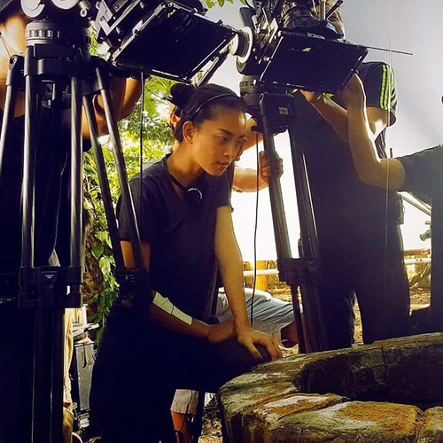 Facebook sao 17/11: MC Kỳ Duyên "sàm sỡ" Trấn Thành - 9