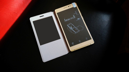 Smartphone ARBUTUS đã chinh phục người dùng Việt như thế nào? - 1