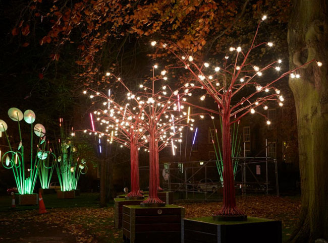 Lễ hội ánh sáng Lumiere được tổ chức vào dịp cuối tuần, từ ngày 12.11 đến ngày 15.11 như làm bừng sáng thành phố Durham thuộc phía đông bắc nước Anh.