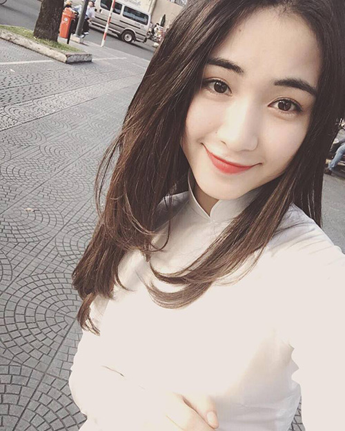 Facebook sao 19/11: Trường Giang, Nhã Phương lộ "vết nứt" - 7