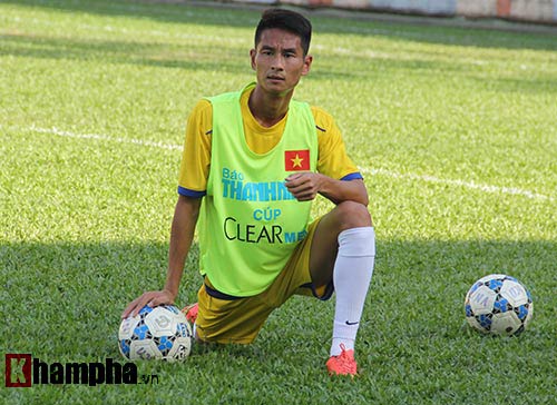 Thủ môn U21 Việt Nam làm HLV đội nhà “vò đầu bứt tai” - 4