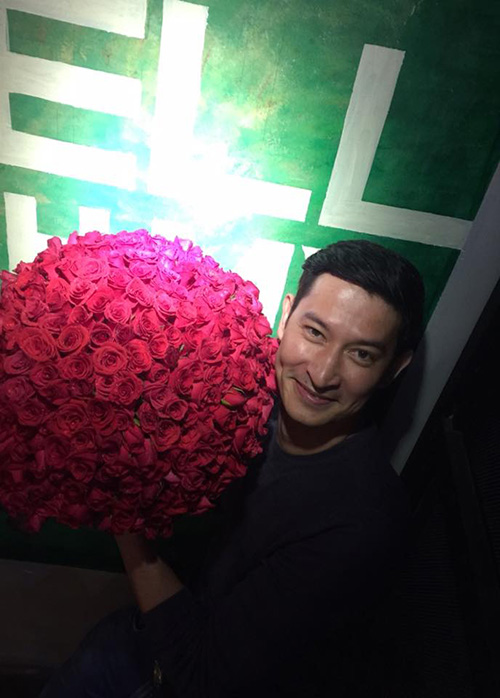 Facebook sao 20/11: Quốc Cường khoe gia đình hạnh phúc - 6