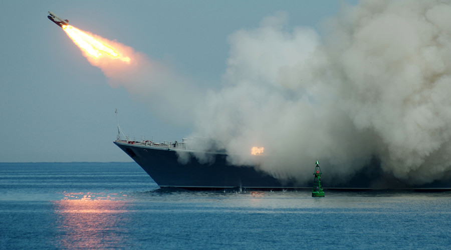 Tàu chiến Nga phóng 18 tên lửa hành trình tiêu diệt IS - 1