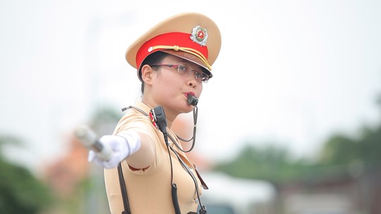 Hình ảnh đẹp “lính dẫn đường” đón khách quốc tế - 6