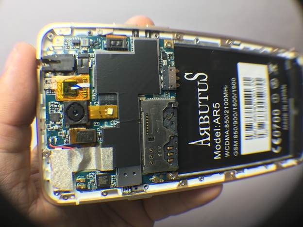 Sự thật về “chất lượng” smartphone ARBUTUS AR5 công nghệ Nhật - 5