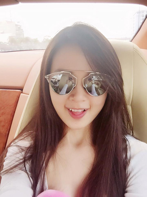 Loạt phụ kiện hàng hiệu trăm triệu của hot girl Việt - 8