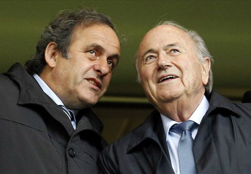 Tin HOT tối 21/11: FIFA “muốn” Blatter & Platini ngồi tù - 1