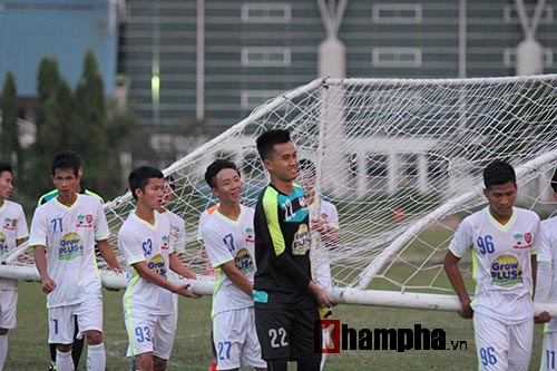 Công Phượng đã "tươi" trở lại để "chiến" U21 Myanmar - 12