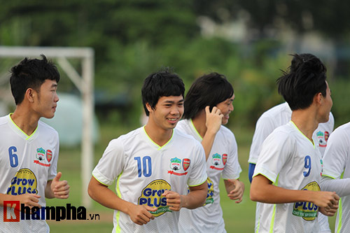 Công Phượng đã "tươi" trở lại để "chiến" U21 Myanmar - 4