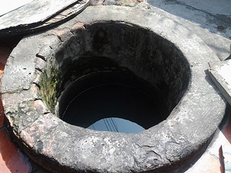 Hai giếng cổ &#34;vuông - tròn&#34; không bao giờ cạn giữa thành phố - 2