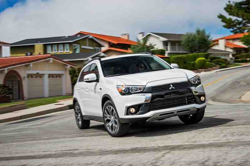 Mitsubishi Outlander Sport 2016 đã có giá - 5