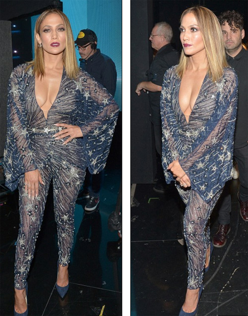 Jennifer Lopez sexy tột bậc tại lễ trao giải AMAs - 14