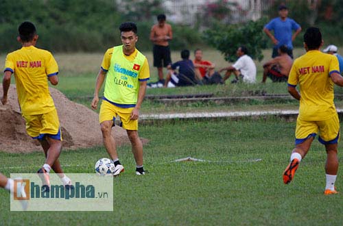 U21 Việt Nam sẽ đá thực dụng khi gặp U21 HAGL ở bán kết - 1