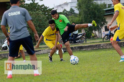 U21 Việt Nam sẽ đá thực dụng khi gặp U21 HAGL ở bán kết - 9