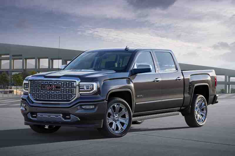 Soi mẫu bán tải GMC Sierra Denali Ultimate &#34;siêu sang trọng&#34; - 4