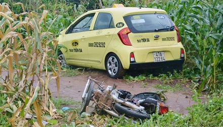 Taxi tông chết cô gái mang thai 9 tháng - 1