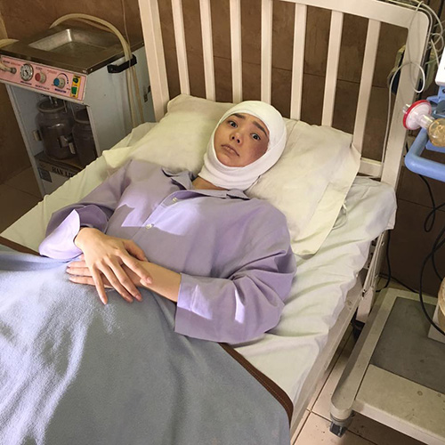 Facebook sao 27/11: Bằng Kiều thân mật bên vợ cũ - 8