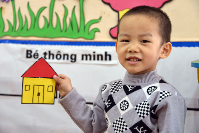 Ảnh: Vẻ thơ ngây của 12 "thiên thần” từng bị bán sang TQ - 4