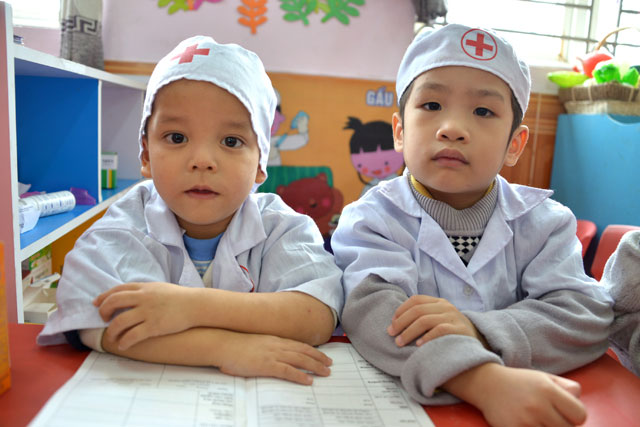 Ảnh: Vẻ thơ ngây của 12 "thiên thần” từng bị bán sang TQ - 7