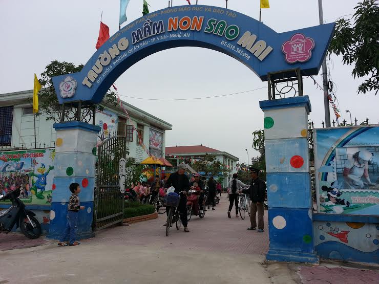 Nghệ An: Phụ huynh phải đón con sớm để cô giáo đi ăn cưới - 3