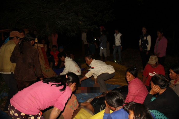 Hiện trường kinh hoàng vụ xe tải tông công nông - 9