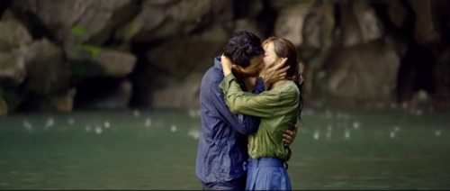 Video phim: Nụ hôn dưới nước của mỹ nam Jo In Sung - 1