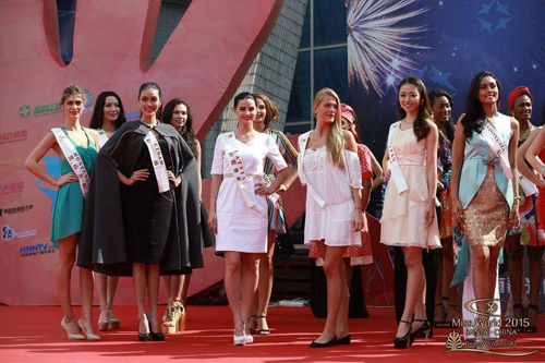 Lan Khuê vào top 3 lượt bình chọn tại Miss World 2015 - 3