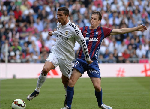 Eibar - Real: Ngày Bale và Ronaldo "hòa ca" - 1