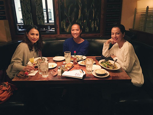 Facebook sao 30/11: Trang Trần khoe ảnh con gái yêu - 10