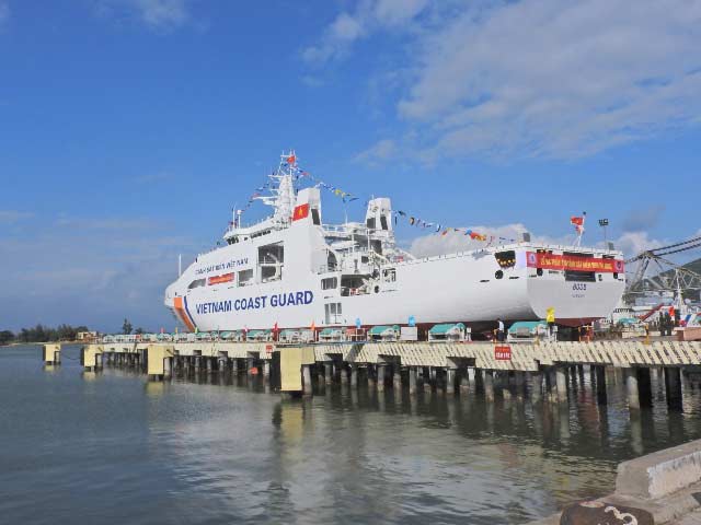 Hạ thủy tàu Cảnh sát biển đa năng 8005 - 2