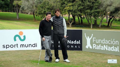 Nghỉ tennis, Nadal đi đánh golf và vô địch - 1