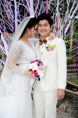 Những sự cố bất ngờ trong đám cưới của mỹ nhân Việt - 1